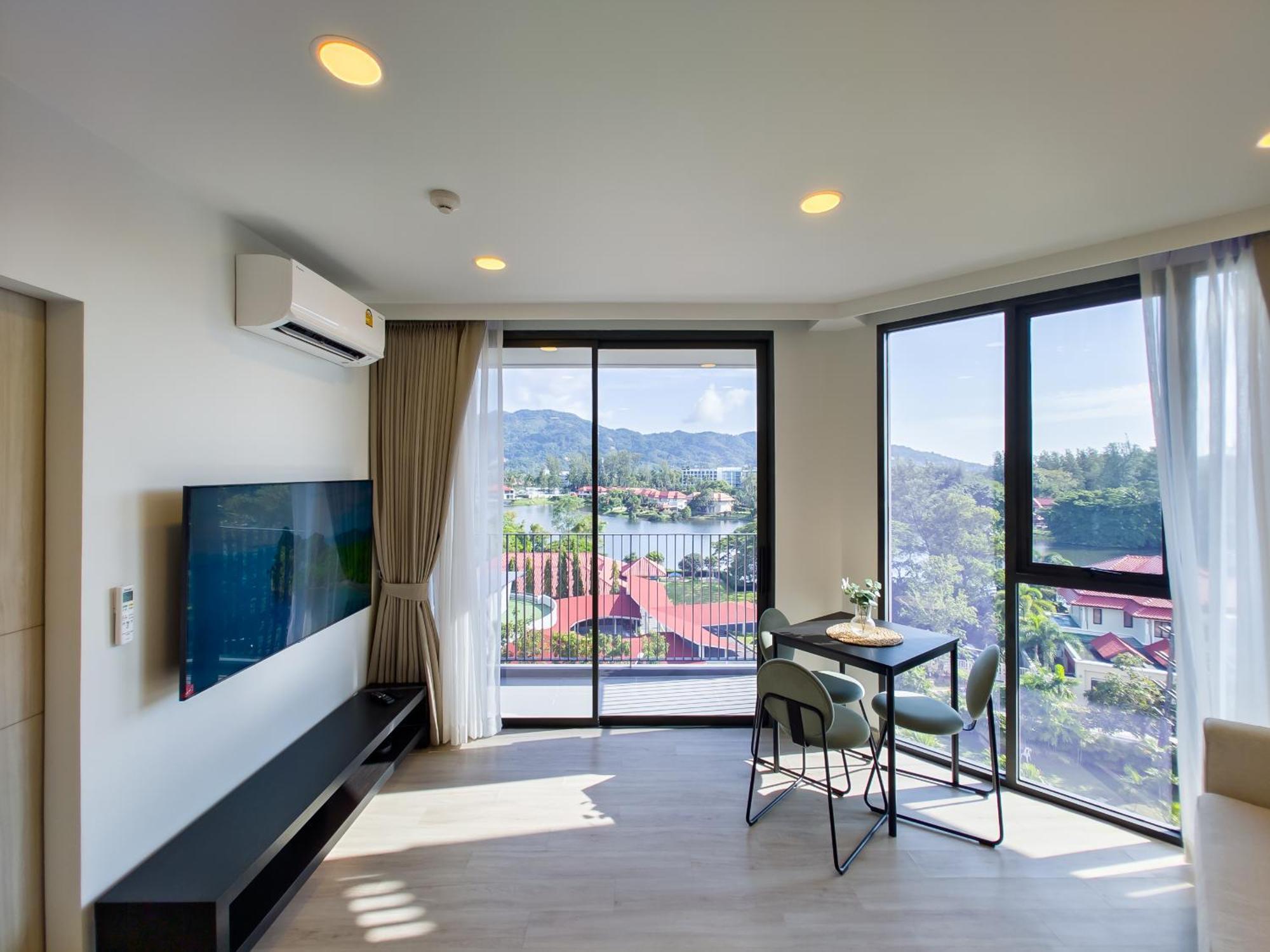 Skypark Laguna Apartments Bangtao Банг Тао Бийч Екстериор снимка