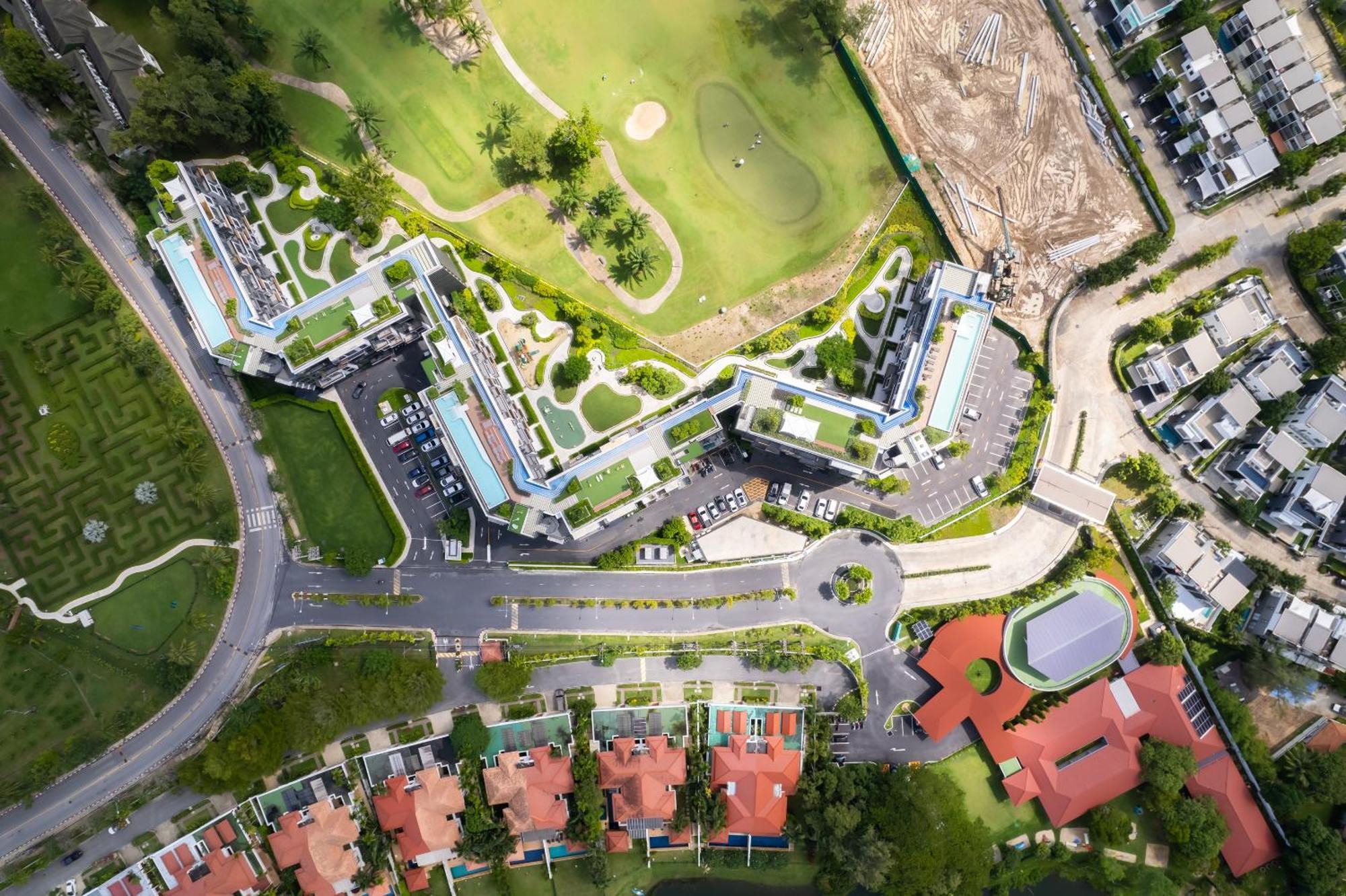 Skypark Laguna Apartments Bangtao Банг Тао Бийч Екстериор снимка