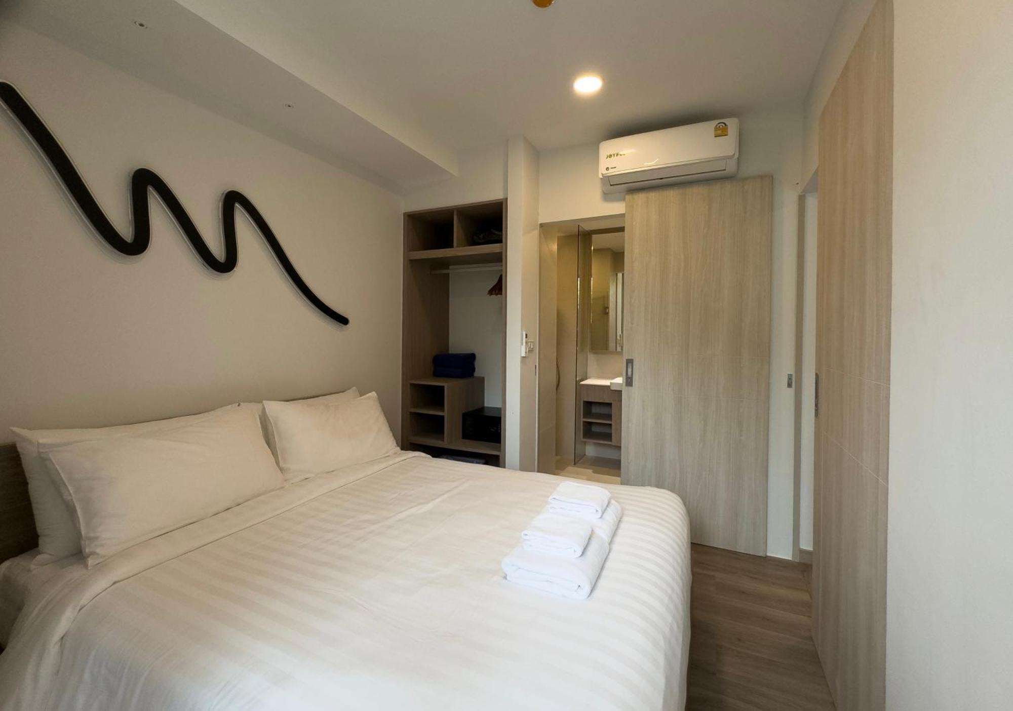 Skypark Laguna Apartments Bangtao Банг Тао Бийч Екстериор снимка